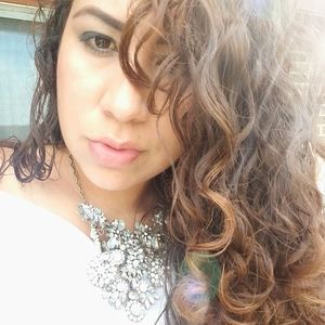 Meet your Posher, Luisa